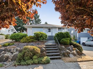 3236 38th Ave SW, Seattle, WA 98126