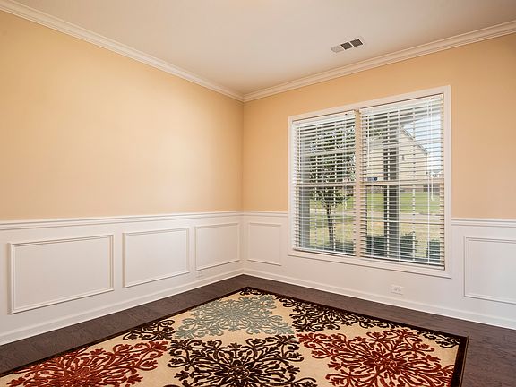 3rd image of 1910 Piperton Ln
