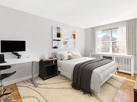 2nd image of 201 E 37th St APT 5D
