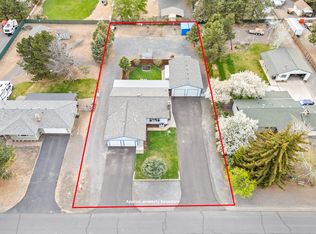 61556 Twin Lakes Loop, Bend, OR 97702