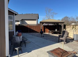 8028 Mason Dr, Rohnert Park, CA 94928