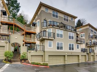 413 NW Uptown Ter #2B, Portland, OR 97210