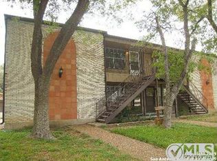 626 Chauncey Dr #4, San Antonio, TX 78216