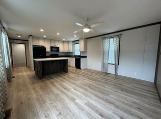 108 Idaho #108, Belleville, MI 48111