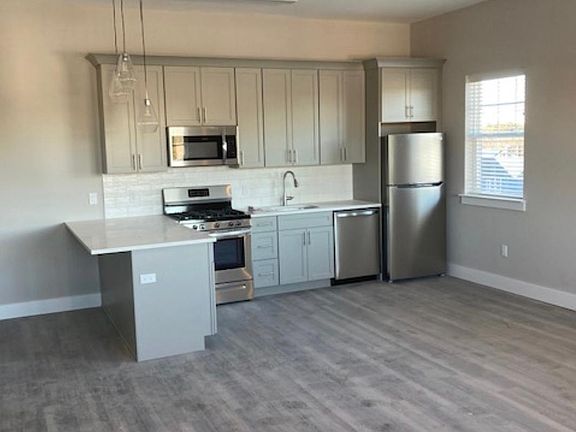 3rd image of 116 Waverly Ave #201-307