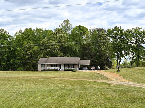 3rd image of 364 Mount Harmony Rd