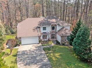 10625 Roxburgh Ln, Roswell, GA 30076