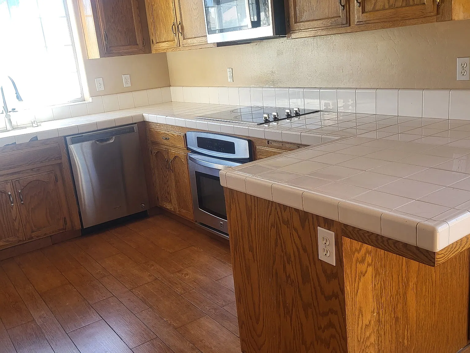 3 bed, 1426 sqft, $2,010 — Photo 4
