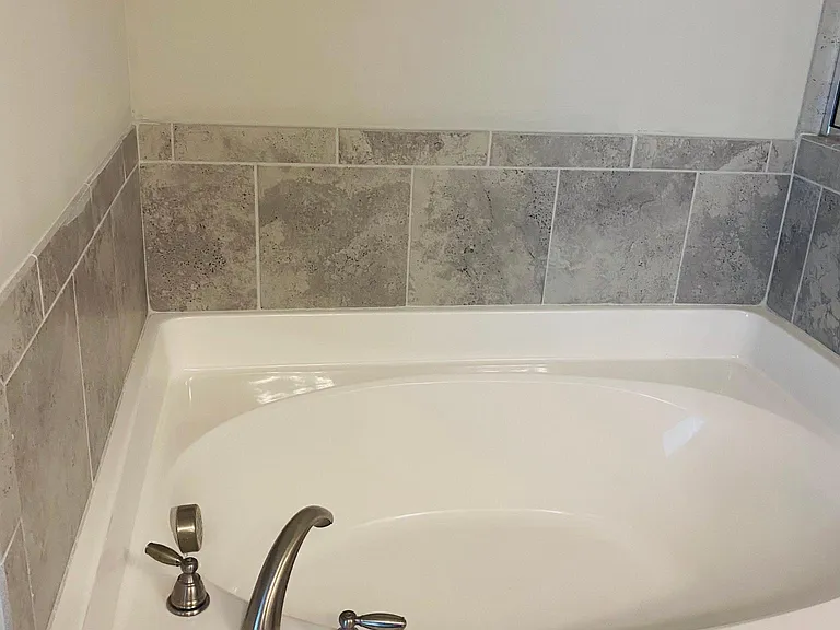 2425 Morgan Place Dr — Photo 10