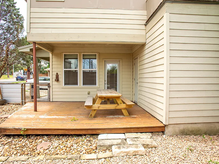 2314 S 5th St — Photo 34