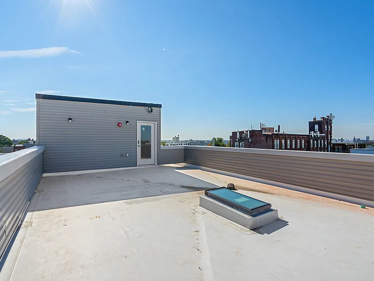 2326-28 N 9th St #201 — Photo 11