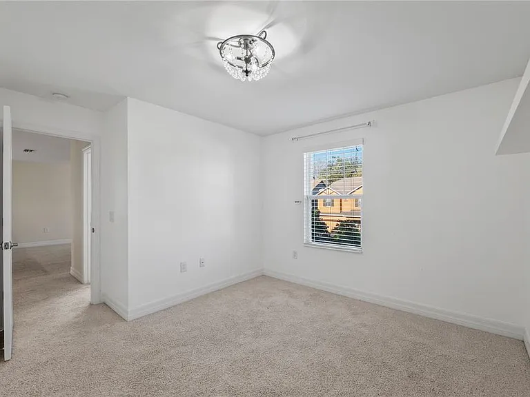 4522 Scarlet Loop — Photo 23
