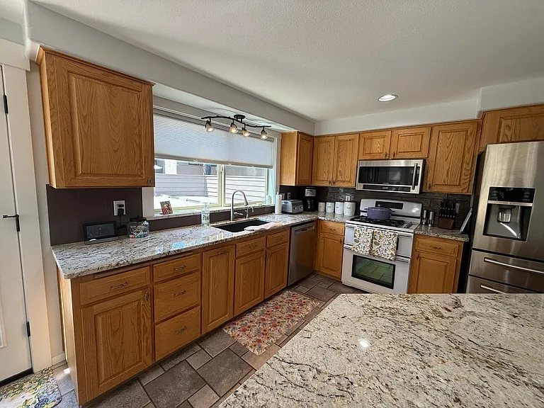 3 Cinder Ln — Photo 8