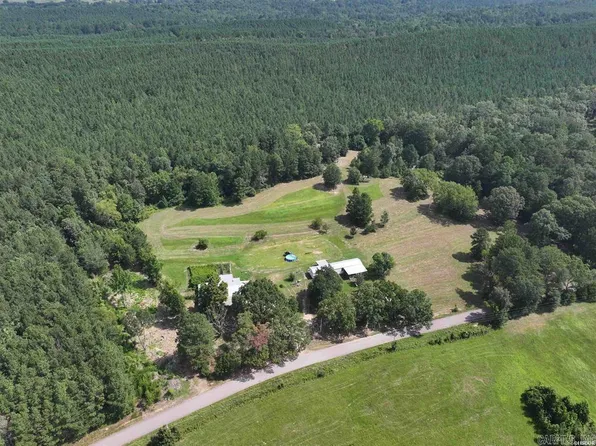 578 Walker Rd, Amity, AR 71921