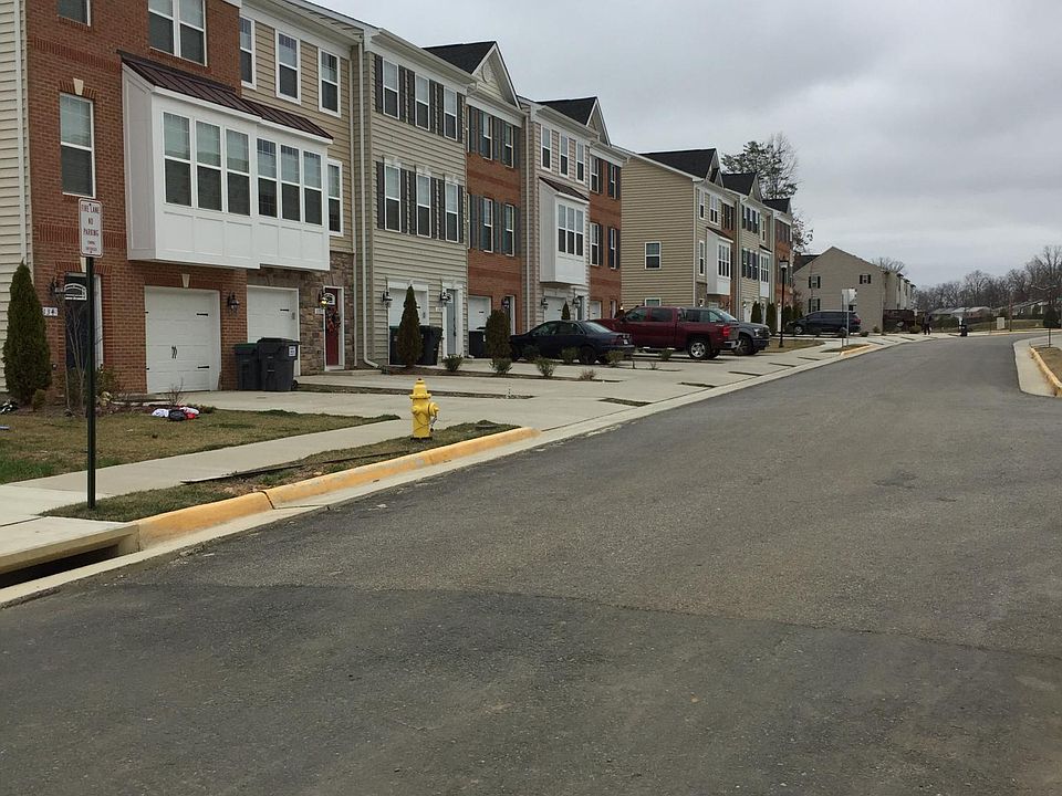 1st image of 215 Hidden Brook Dr