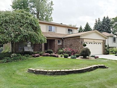 14548 Eastport Dr, Sterling Heights, MI, 48313