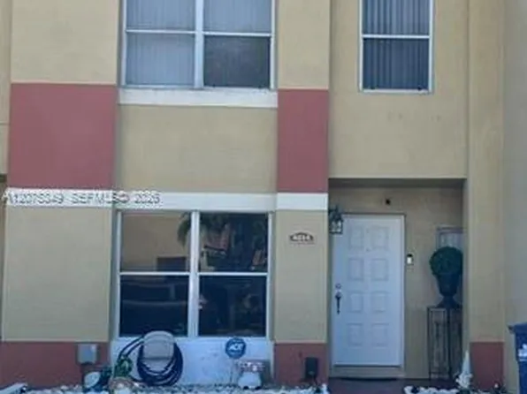 5214 NW 190th St, Miami Gardens, FL 33055