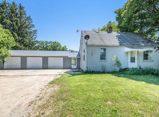 4589 W Sidney Rd, Sidney, MI 48885