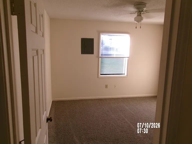731 9th Ave NE #731 — Photo 21