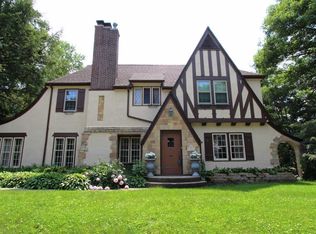 123 Columbia Cir, Waterloo, IA 50701