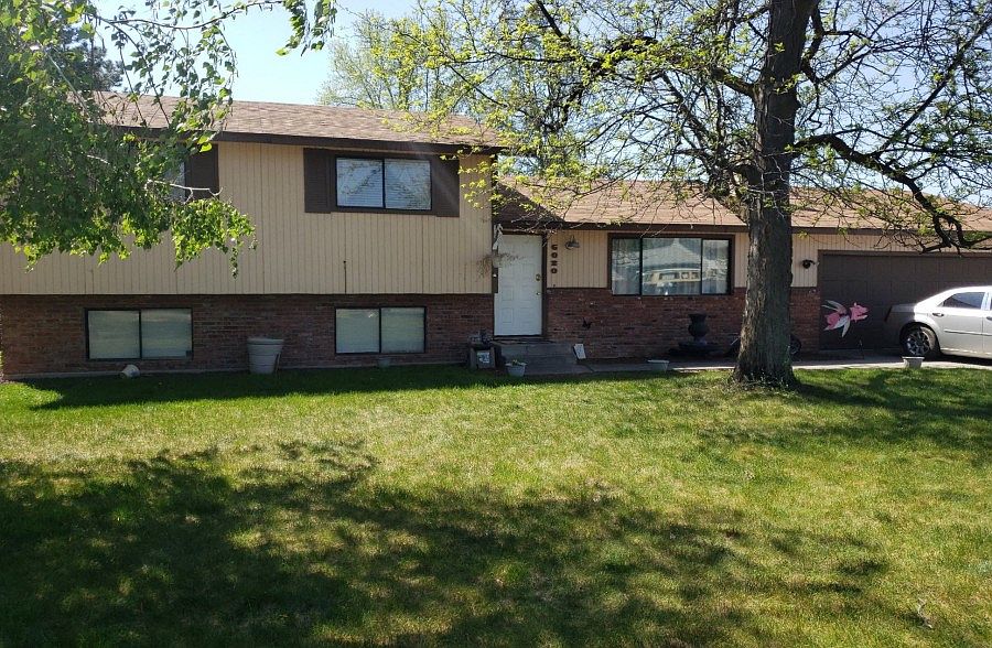 1st image of 6020 W Park St
