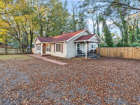 2nd image of 403 Blue Ridge Ave