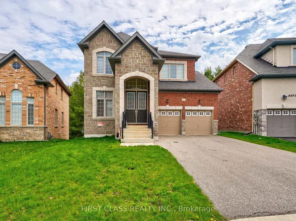 657 Clifford Perry Pl, Newmarket, ON L3X 0J4