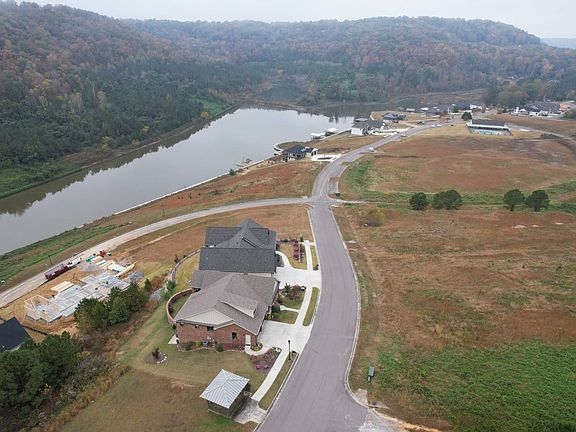 4th image of 566 N Harbor Dr #155