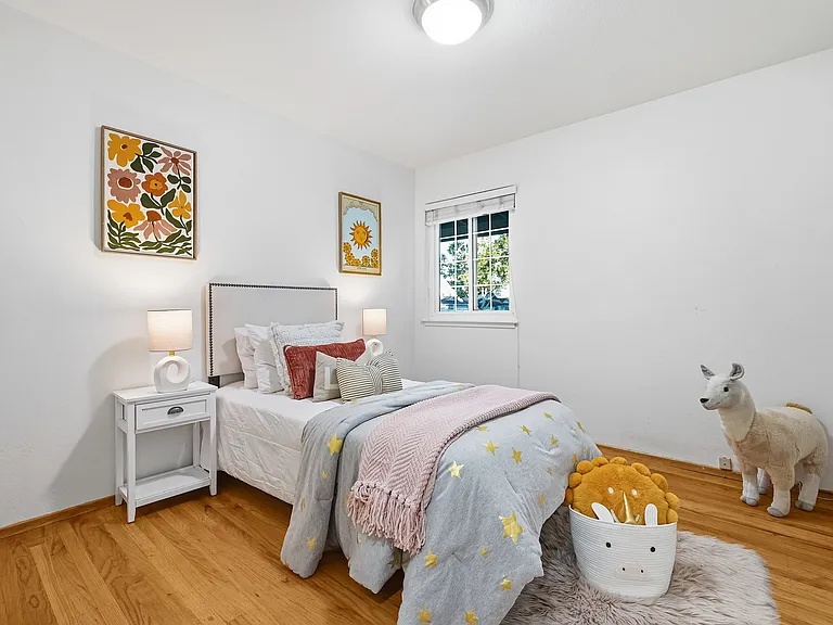 1307 Centennial Ct — Photo 15