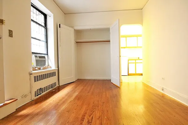 Rented by JK Dansar Corp | media 20