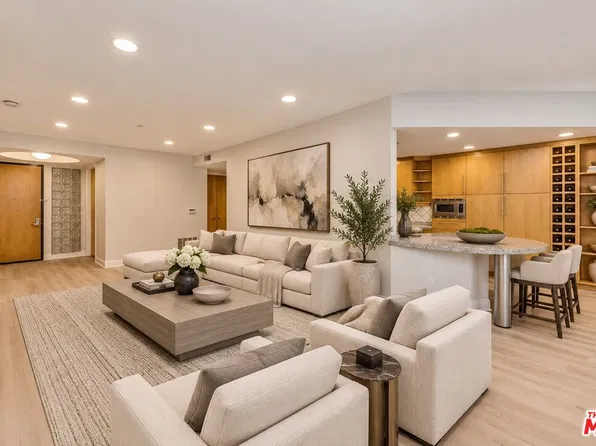 1521 Greenfield Ave APT 205, Los Angeles, CA 90025