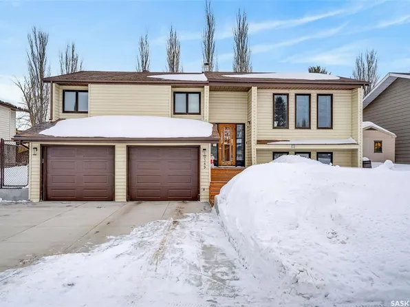 3389 Eagle CRESCENT, Prince Albert, SK S6V 7N5