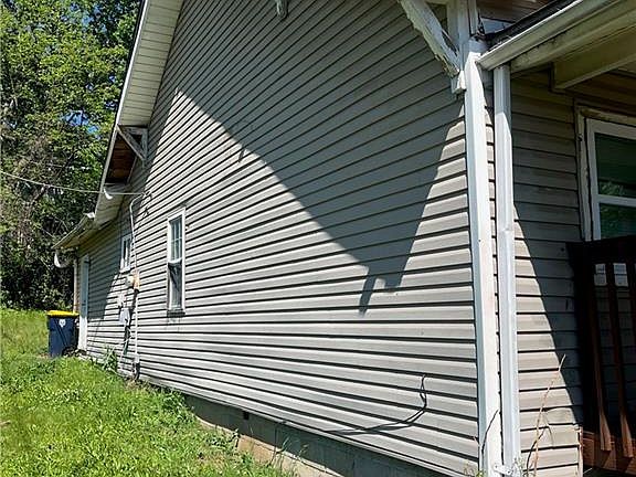 5th image of 2946 Brighton Ave