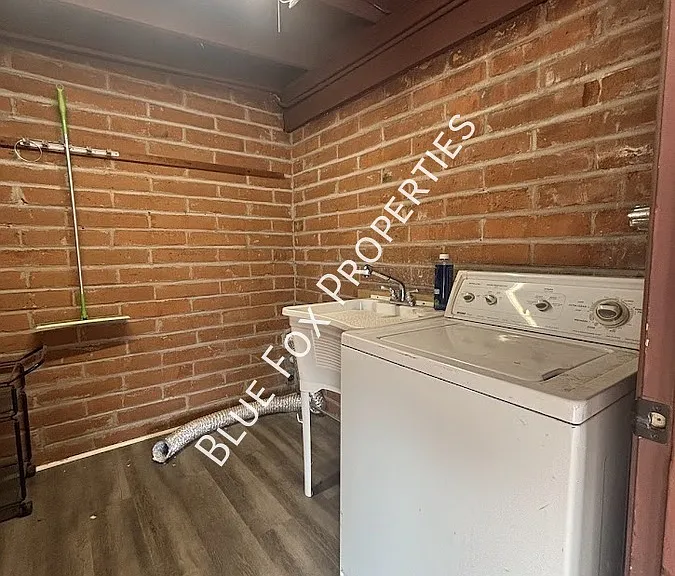 729 N Alamo Ave — Photo 17