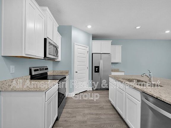 5th image of 3193 Heritage Oaks Cir