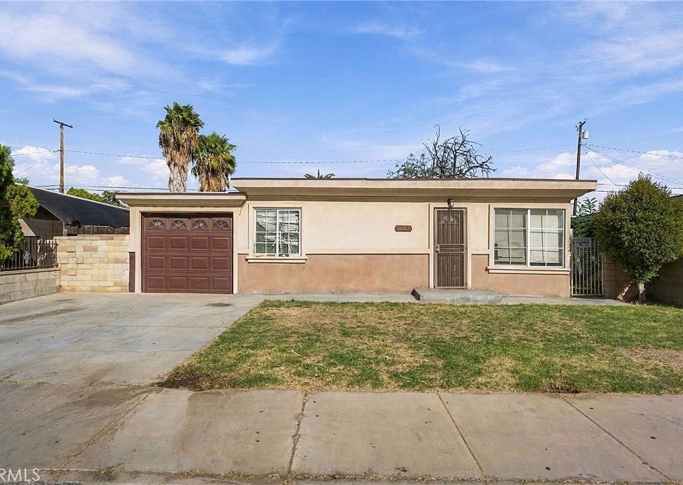 1st image of 15082 Pepper Ct