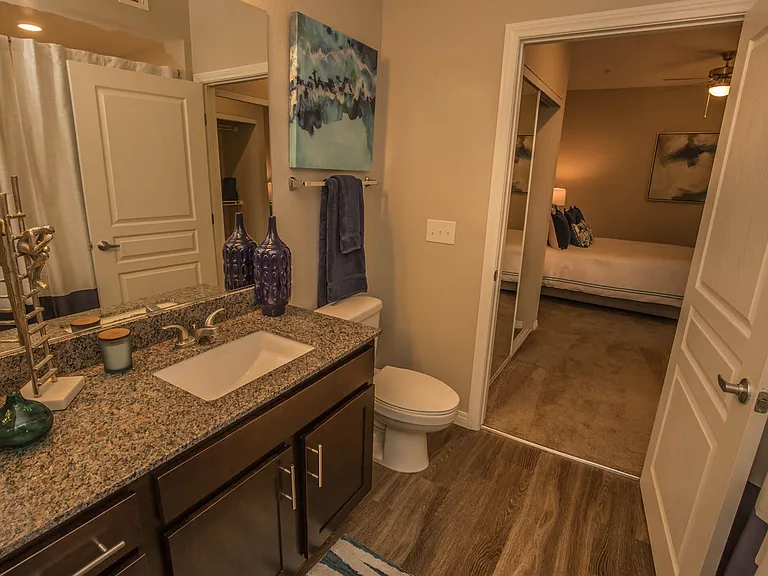 B3 1140 SQFT 2 Bed 2 Bath