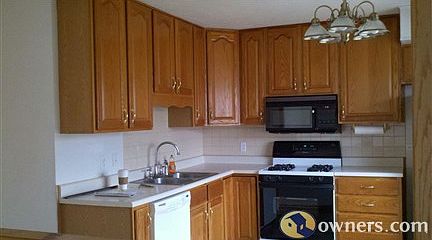 Oak Cabinets!