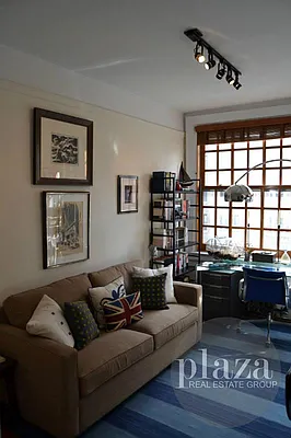 Rented by Plaza Real Estate Group | media 9