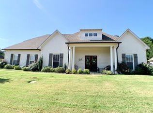 2353 Ouse Valley Ln, Hernando, MS 38632