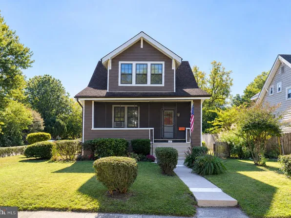 621 Hollen Rd, Baltimore, MD 21212