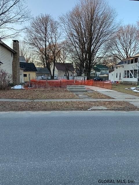 1st image of 181 South St