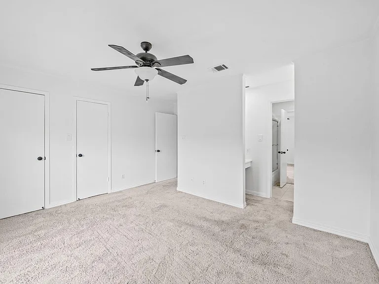 6111 Beverly Hill St #39 — Photo 20