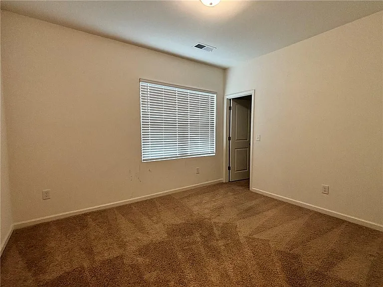 304 Pescara Ct — Photo 4