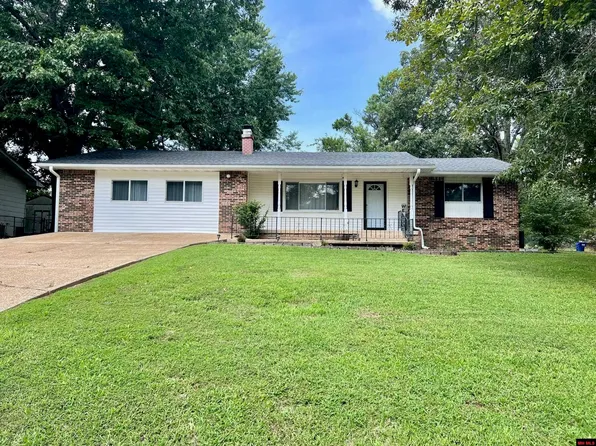 138 Chaperal Dr, Mountain Home, AR 72653