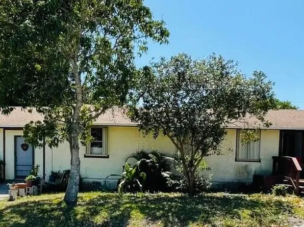 1701 Woodward Drive, Fort Pierce, FL 34946