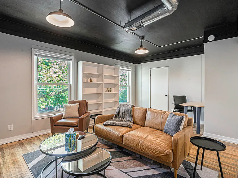 149 Valley Ave NW #2 — Photo 1
