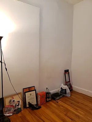 Rented by Signature Property Realty | media 19