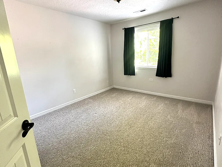 3015 E Deerhill Dr — Photo 11