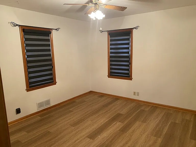 20451 Poplar St — Photo 7